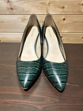 BNWOT Cole Haan pumps size 6.5, forest green